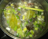 Foto langkah ke 4 dari resep Sup Ikan Kuwe.