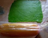 Foto langkah ke 9 dari resep Watermelon Cookies.