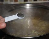 Foto langkah ke 7 dari resep Soybean Sprout Soup (KongNaMul Guk).
