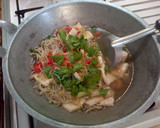 Foto langkah ke 5 dari resep Sup Tauge Tahu.
