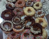 Foto langkah ke 9 dari resep Donat Ala Kafe NCC.