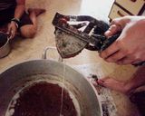 Foto langkah ke 6 dari resep Tek Nino's Secret Recipe: Minyak Kelapa.