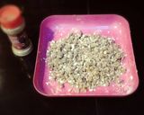 Foto langkah ke 3 dari resep Apple crisp in mug with microwave.