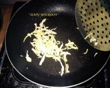 Foto langkah ke 5 dari resep Bimbimbap Ala Bourdon.
