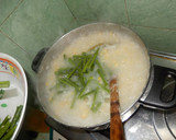 Foto langkah ke 4 dari resep Bubur Manado.