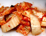 Foto langkah ke 11 dari resep Ultimate Kimchi Jjigae.