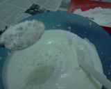 Foto langkah ke 3 dari resep Simple Rainbow Cake Tulang Luppi.