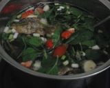 Foto langkah ke 4 dari resep Sup Ikan Gurame.