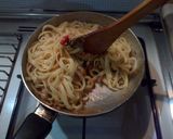 Foto langkah ke 6 dari resep Spicy Tuna Fettuccine.