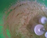 Foto langkah ke 4 dari resep Butter Cheese Cup Cakes.