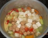 Foto langkah ke 3 dari resep KOREAN TOFU SPICY SOUP.