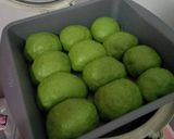 Foto langkah ke 7 dari resep Roti Manis Gandum Pandan.