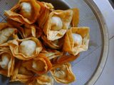 Pangsit Goreng Ayam Udang