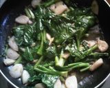 Foto langkah ke 5 dari resep Kailan Bakso Ikan.