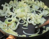 Foto langkah ke 6 dari resep Tortilla Espanola (Spanish Omelette).