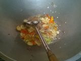 Daun Pepaya Usus Saus Tiram