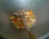 Foto langkah ke 2 dari resep Daun Pepaya Usus Saus Tiram.