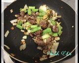 Foto langkah ke 3 dari resep Tumis Tahu Daging Sederhana.