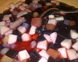Foto langkah ke 1 dari resep ES CINGCAU HITAM DENGAN POTONGAN PUDING SUSU.