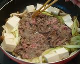 Foto langkah ke 3 dari resep Sukiyaki Variasi Jahe Praktis dan Sehat.