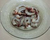 Foto langkah ke 3 dari resep Tumis Daun Pucuk Labu Siam Udang .