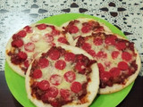 Mini Sausage Pizza with Bolognese Sauce