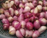 Foto langkah ke 1 dari resep Bawang Goreng Homemade.