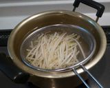 Foto langkah ke 4 dari resep Bihun Terong Dingin rasa Ponzu sajian tepat untuk cuaca panas.