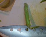 Foto langkah ke 2 dari resep Asparagus Kentang Tumis Butter Shoyu.