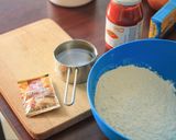 Foto langkah ke 1 dari resep Pizza Neapolitan Tanpa Oven.
