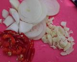 Foto langkah ke 1 dari resep Tumis Brokoli Tofu Udang.