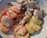 Foto langkah ke 3 dari resep Tumis Brokoli Tofu Udang.