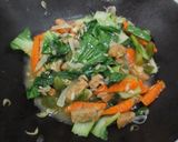 Foto langkah ke 4 dari resep Pokcoy TeRe (Tempe Rebon).