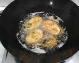 Foto langkah ke 3 dari resep Terong Tempura pedas.