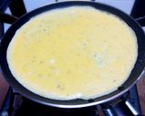 Foto langkah ke 5 dari resep Milky Morning Omelette.