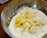 Foto langkah ke 3 dari resep Potato Dough Pizza..