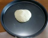 Foto langkah ke 4 dari resep Basic Dough Pizza..