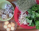 Foto langkah ke 1 dari resep Mie Kuah Tomyam .