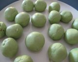 Foto langkah ke 4 dari resep KELEPON.
