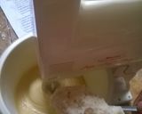 Foto langkah ke 5 dari resep Proll Tape KeMis (Keju Kismis).