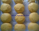 Foto langkah ke 6 dari resep "Pumpkin Donut".