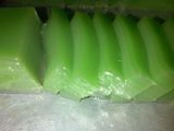 kue lapis hijau 