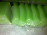 kue lapis hijau 