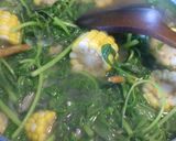 Foto langkah ke 4 dari resep sayur kunci bayam (bening).