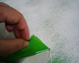 Foto langkah ke 2 dari resep Agar - Agar Candy Roll.