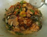 Foto langkah ke 6 dari resep Mangut Ikan Manyung Khas Semarang.