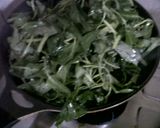 Foto langkah ke 6 dari resep TUMIS KANGKUNG SAOS TIRAM.