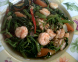 Foto langkah ke 8 dari resep TUMIS KANGKUNG SAOS TIRAM.