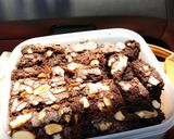 Foto langkah ke 7 dari resep Brownies Coklat Ketan Hitam.