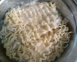 Foto langkah ke 2 dari resep pizza mie vegie.
